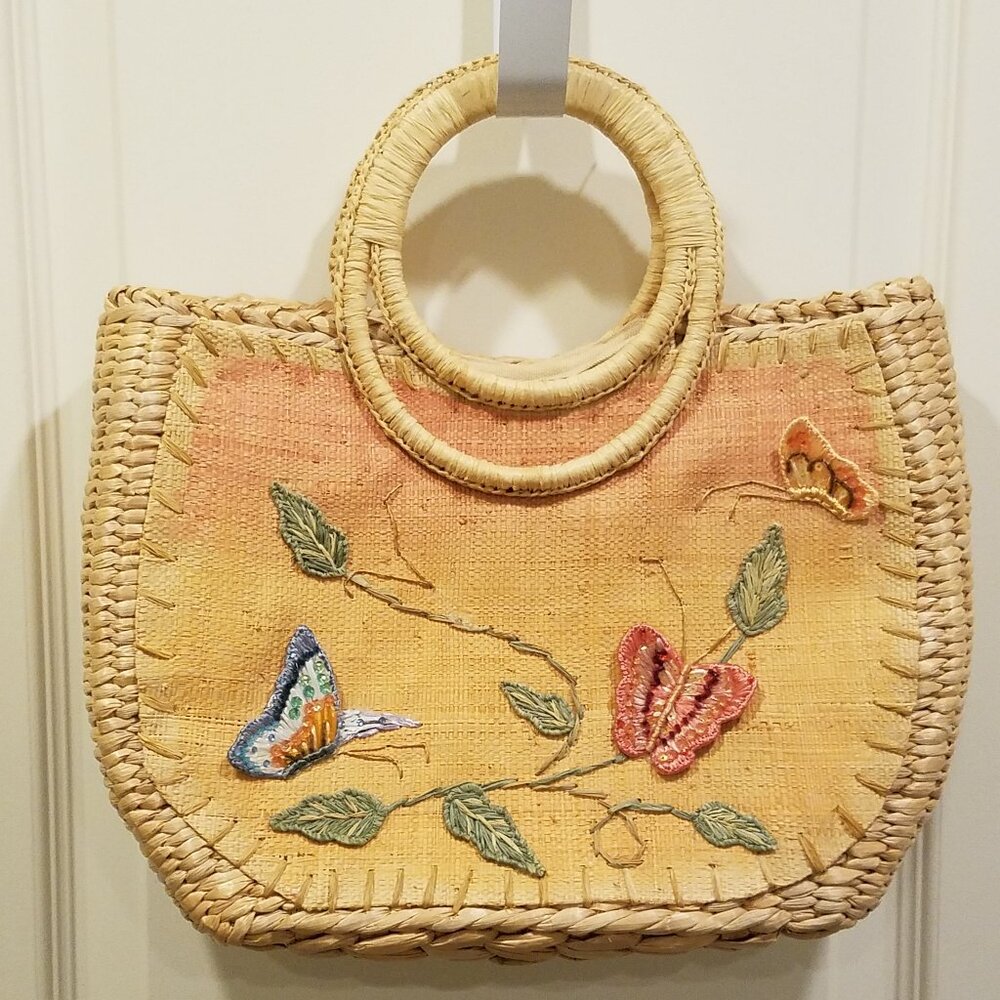 Vintage Straw Handbag with 3D Butterflies